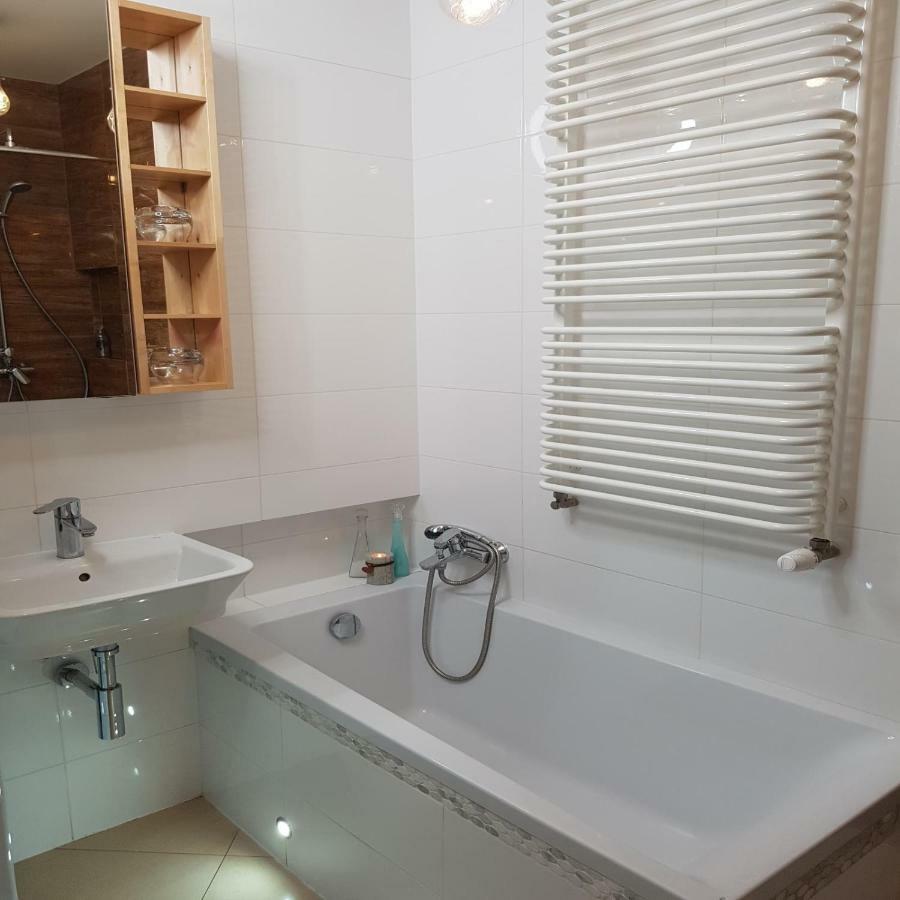 Apartament Zwyciestwa Gliwice Kültér fotó